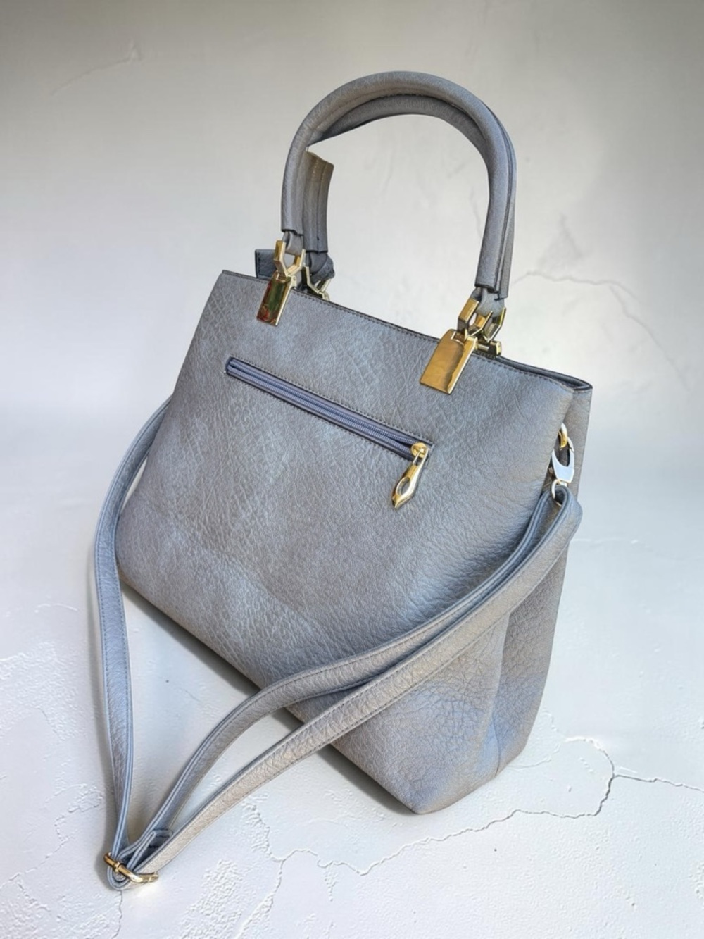 Michael Kors Light Gray Pebbled Leather Satchel with Gold Hardware - Picture 6 of 16